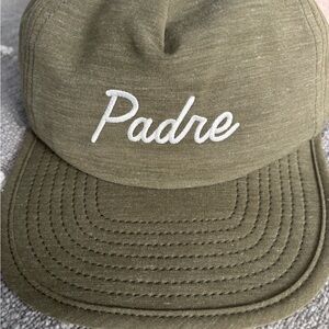 Faherty Kids Olive Cap with Embroidered Detail unisex‎